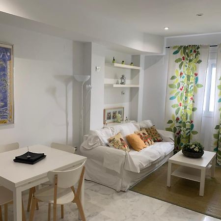 Apartamento Triana Apartman Sevilla Kültér fotó