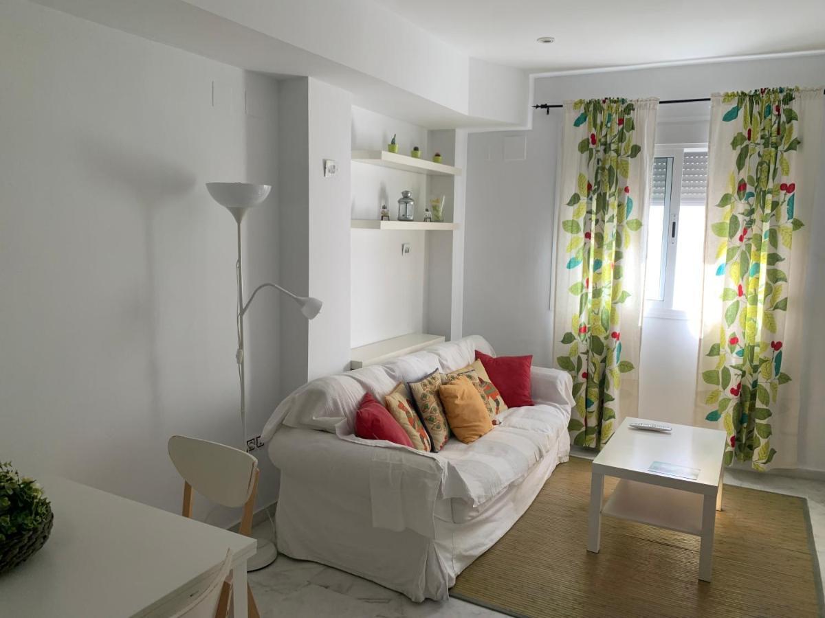 Apartamento Triana Apartman Sevilla Kültér fotó